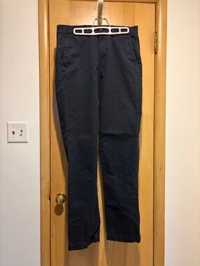 GAP Men's Navy Essential Khaki Straight Leg